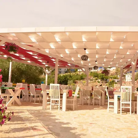 Viola Garden Restaurant Ξενοδοχείο